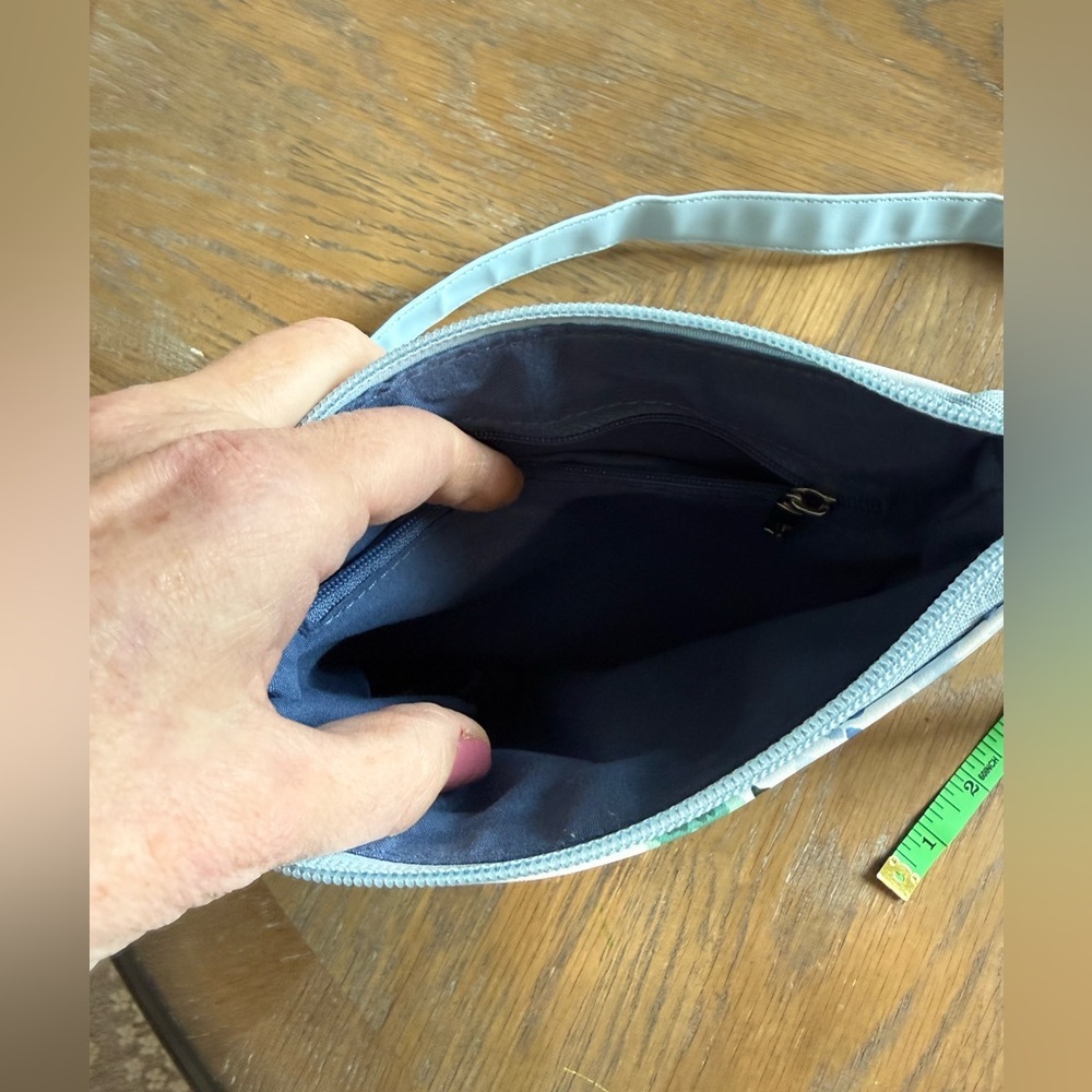 Loungefly Lilo & Stitch Crossbody Bag - Picture 10 of 12